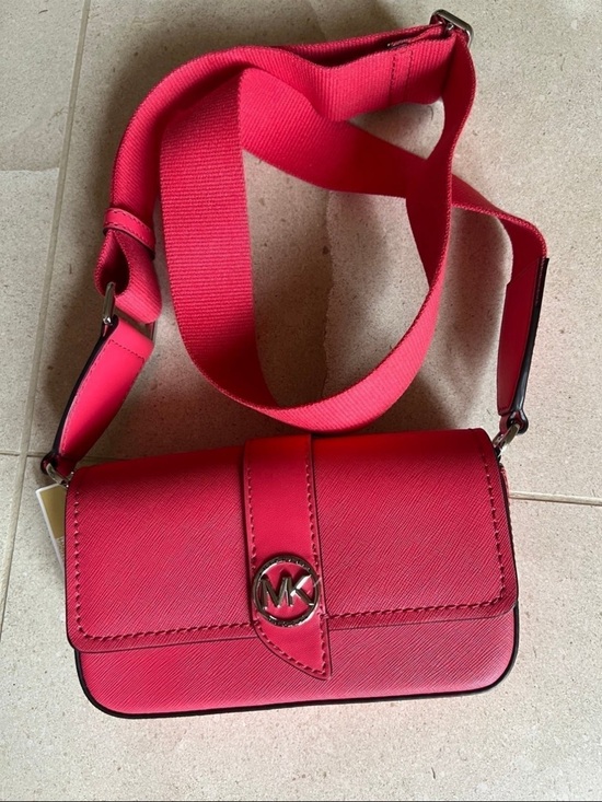 Michael Kors Handbags - Michael Kors Hot Pink Leather Extra Small Crossbody Bag